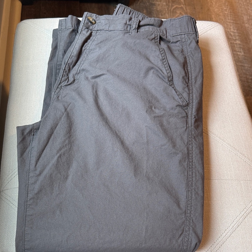Men's Eddie Bauer Gray Chino Pants